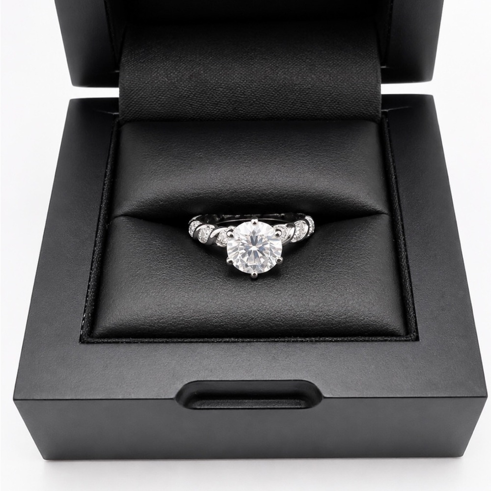 925 Sterling Silver 2.00CT MOISSANITE Round Cut Engagement Ring size 5,6,7 or 8